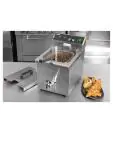 Inductiefriteuse - Tafelmodel - 7.5 Liter - H 41.5 x 29 x 44 CM - 3 kW - 220-240 V - Buffalo - CP793 CP793 €228.55 Friteuses 230 volt