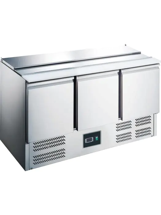 Saladette - 3-Deurs - Digitale Temperatuurregeling - RVS - 297 Liter - 230V - H 85.6 x B 136.8 x D 70 CM - Saro - 465-1005 465-1005 €780.00 Saladette