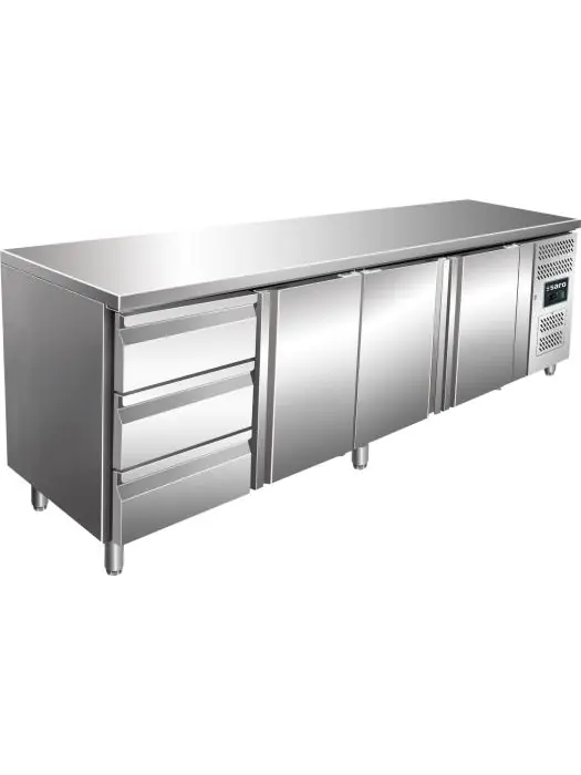 Koelwerkbank - 3-Deurs - Digitale Temperatuurregeling - RVS - 616 Liter - 230V - H 89 x B 223 x D 70 CM - Saro - 323-10722 323-10722 €1,719.00 Koelwerkbanken