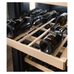 Wijnklimaatkast - Glazen Deur - 561 L - Zwart - RVS - 230V - Vinidor Selection - Liebherr WPgbi7473-20 €4,130.58 Wijnklimaatkasten